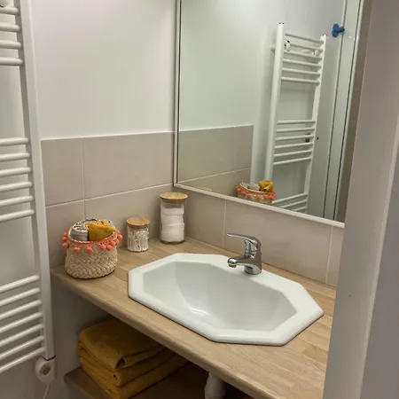 Joli Avec Jardin, Rive Droite * Palavas-les-Flots